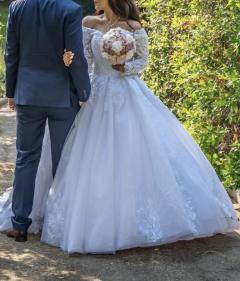 Location : robe de mariee Location : robe de mariee