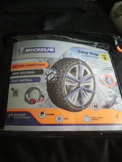 Location : chaine a neige Location : chaine a neige