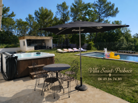 Location : piscine Location : piscine
