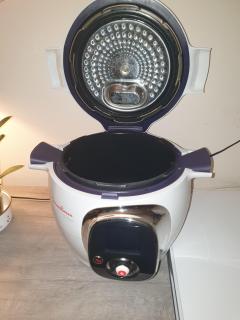 Location : robot multifonctions Location : robot multifonctions