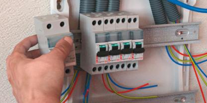 Service : electricien Service : electricien