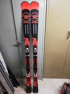 Location : materiel de ski Location : materiel de ski