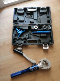 Location : pince a sertir Location : pince a sertir