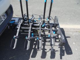 Location : autre Location : autre