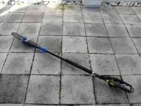 Location : elagueuse Location : elagueuse