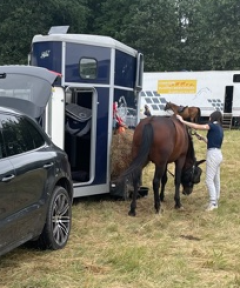 Location : autre Location : autre