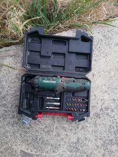 Location : visseuse Location : visseuse