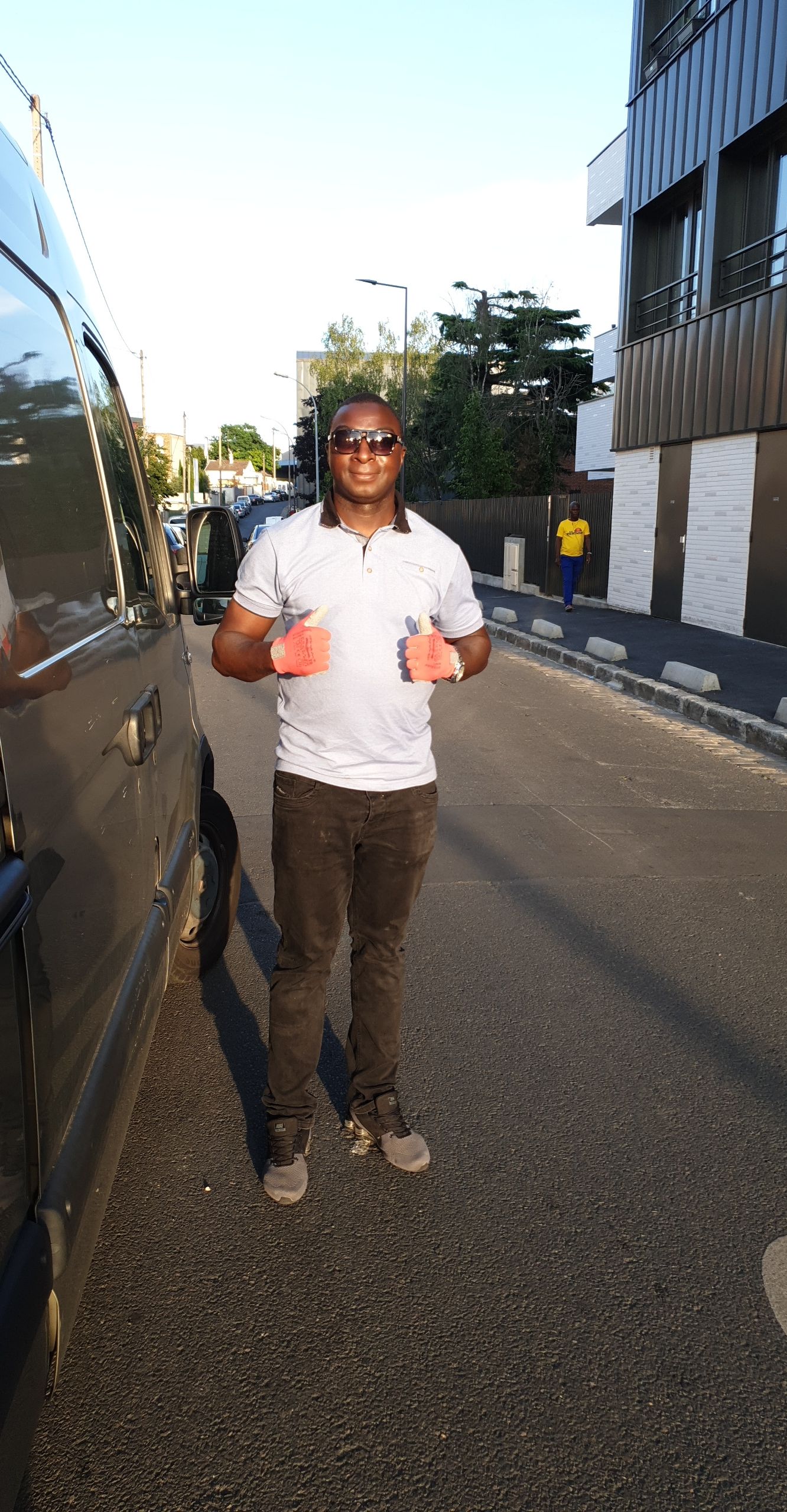 Service aide demenageur 95 entre particuliers