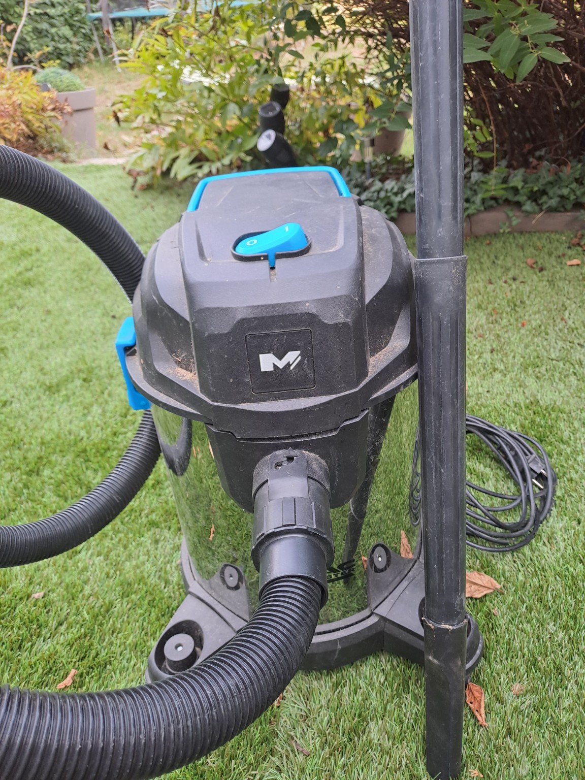 Rental Aspirateur between individuals (54)