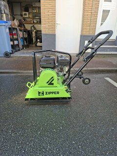 Location : plaque vibrante