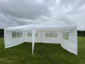 Location : tente reception Location : tente reception