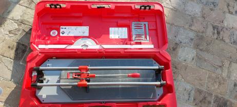 Location : carrelette Location : carrelette