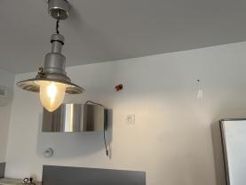 Service : electricien Service : electricien