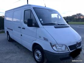 Location : utilitaire Location : utilitaire