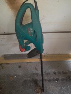 Location : taille haie Location : taille haie