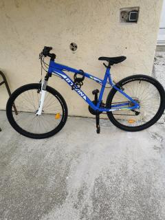 Location : velos Location : velos