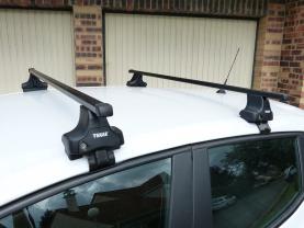 Location : barres de toit Location : barres de toit