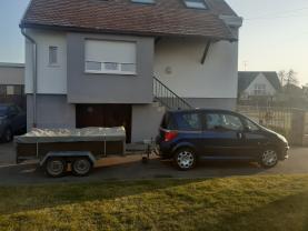 Location : autre Location : autre