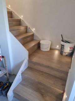 Service : menuiserie Service : menuiserie