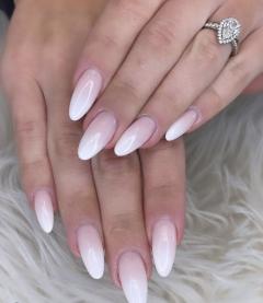 Service : prothesiste ongulaire Service : prothesiste ongulaire