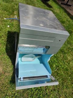 Location : machine a glacons Location : machine a glacons