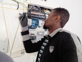 Service electricien entre particuliers