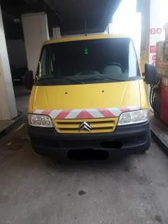 Service : avec fourgon Service : avec fourgon