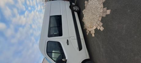 Location : fourgon Location : fourgon