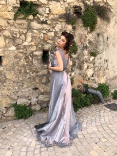 Location : robe Location : robe