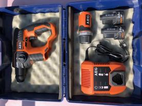 Location : perforateur Location : perforateur