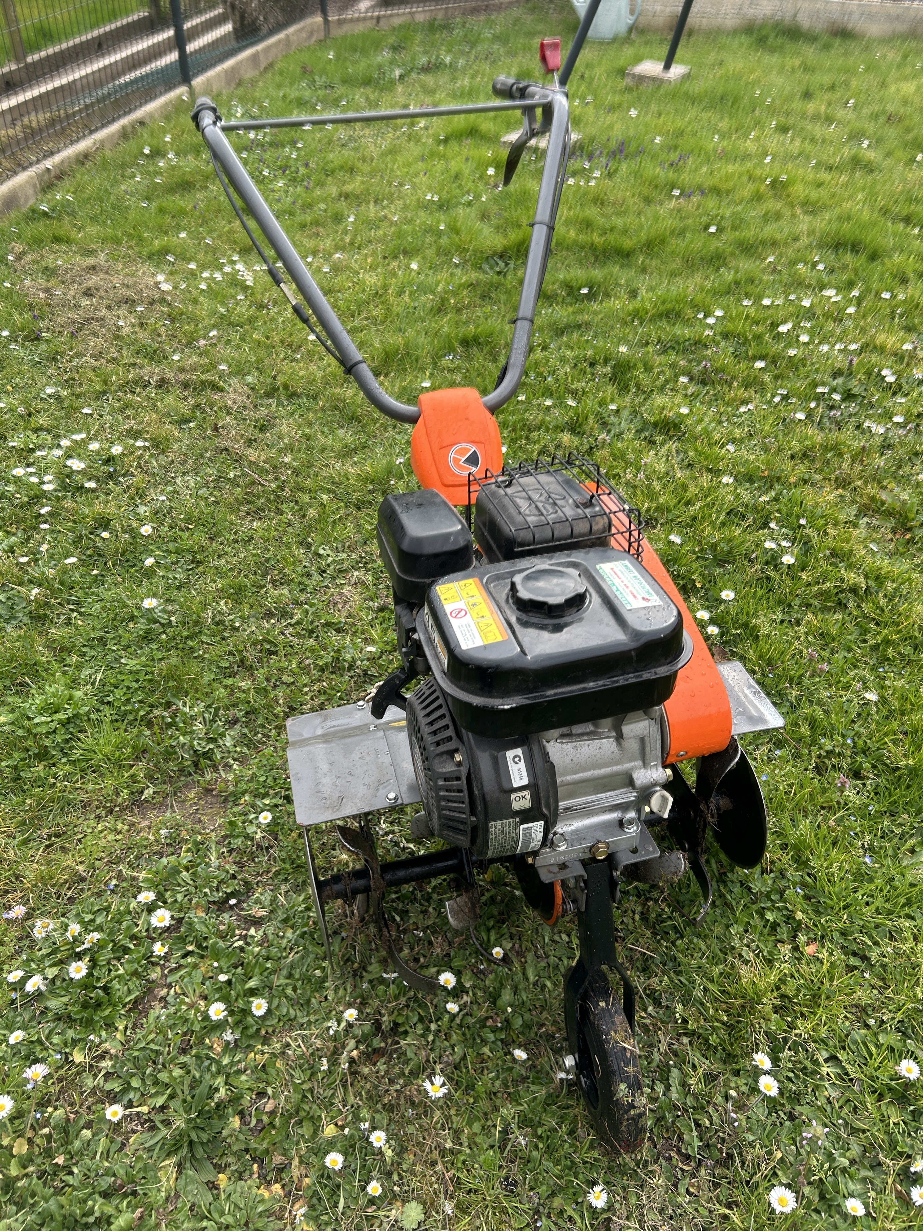 Location motobineuse entre particuliers (33)