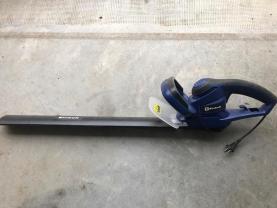 Location : taille haie Location : taille haie