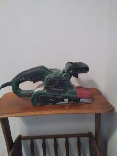 Location : ponceuse Location : ponceuse