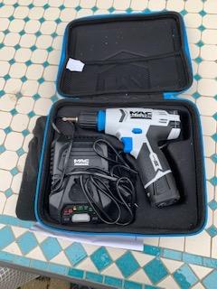 Location : visseuse Location : visseuse