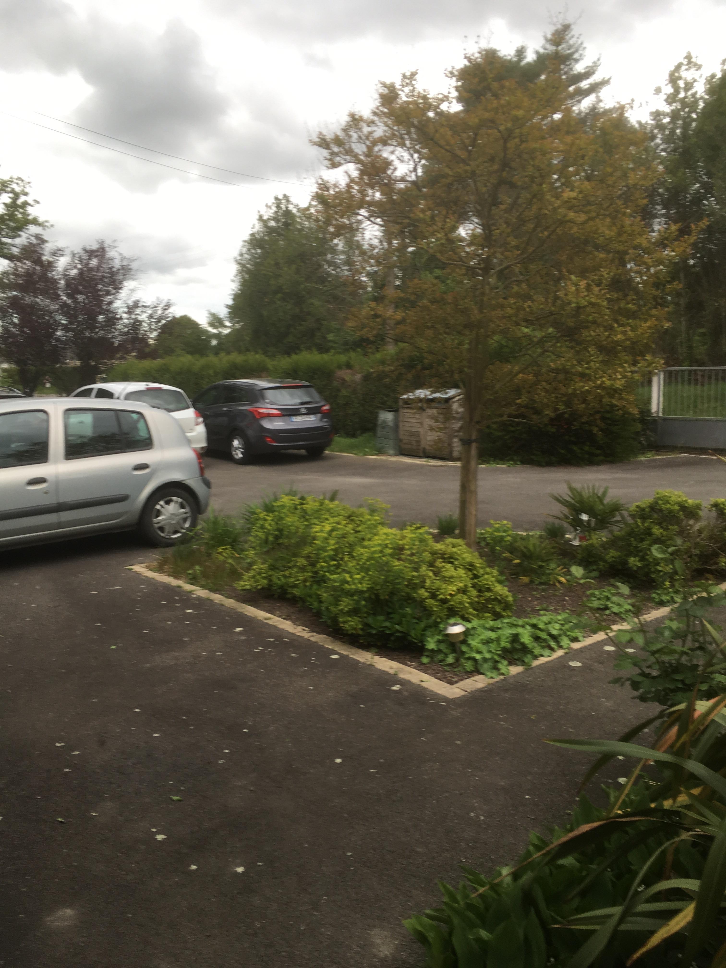 Location parking proche aeroport 35 entre particuliers