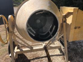 Location : betonniere Location : betonniere