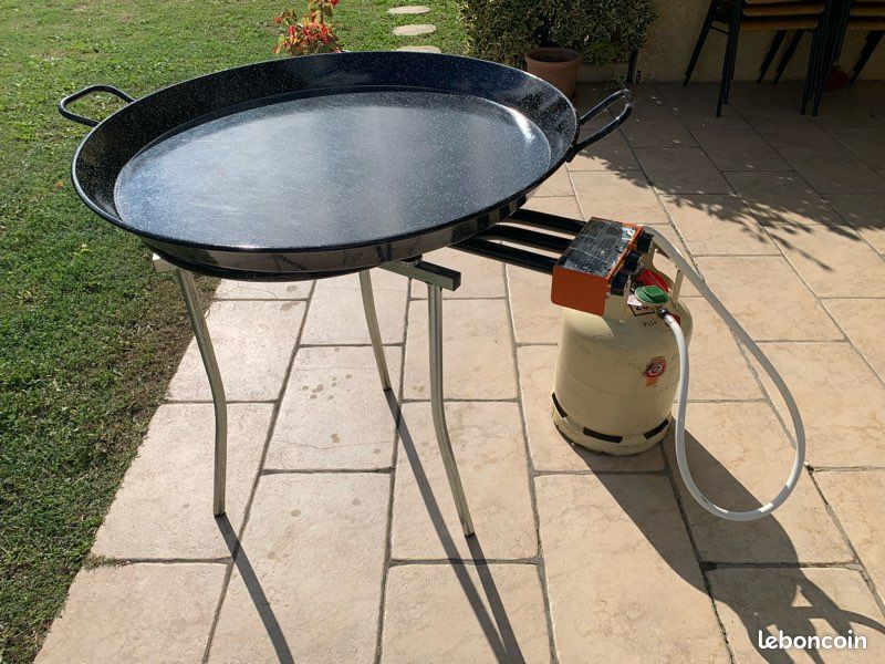 Location plat a paella 83 entre particuliers