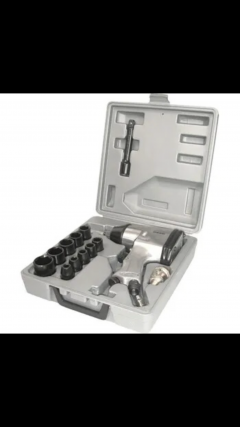 Location : autre Location : autre