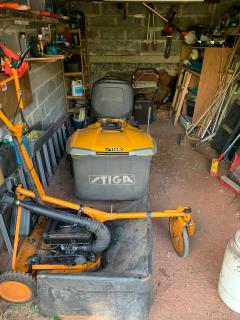 Service : tonte de pelouse Service : tonte de pelouse