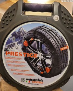 Location : chaine a neige Location : chaine a neige