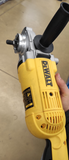 Location : meuleuse Location : meuleuse