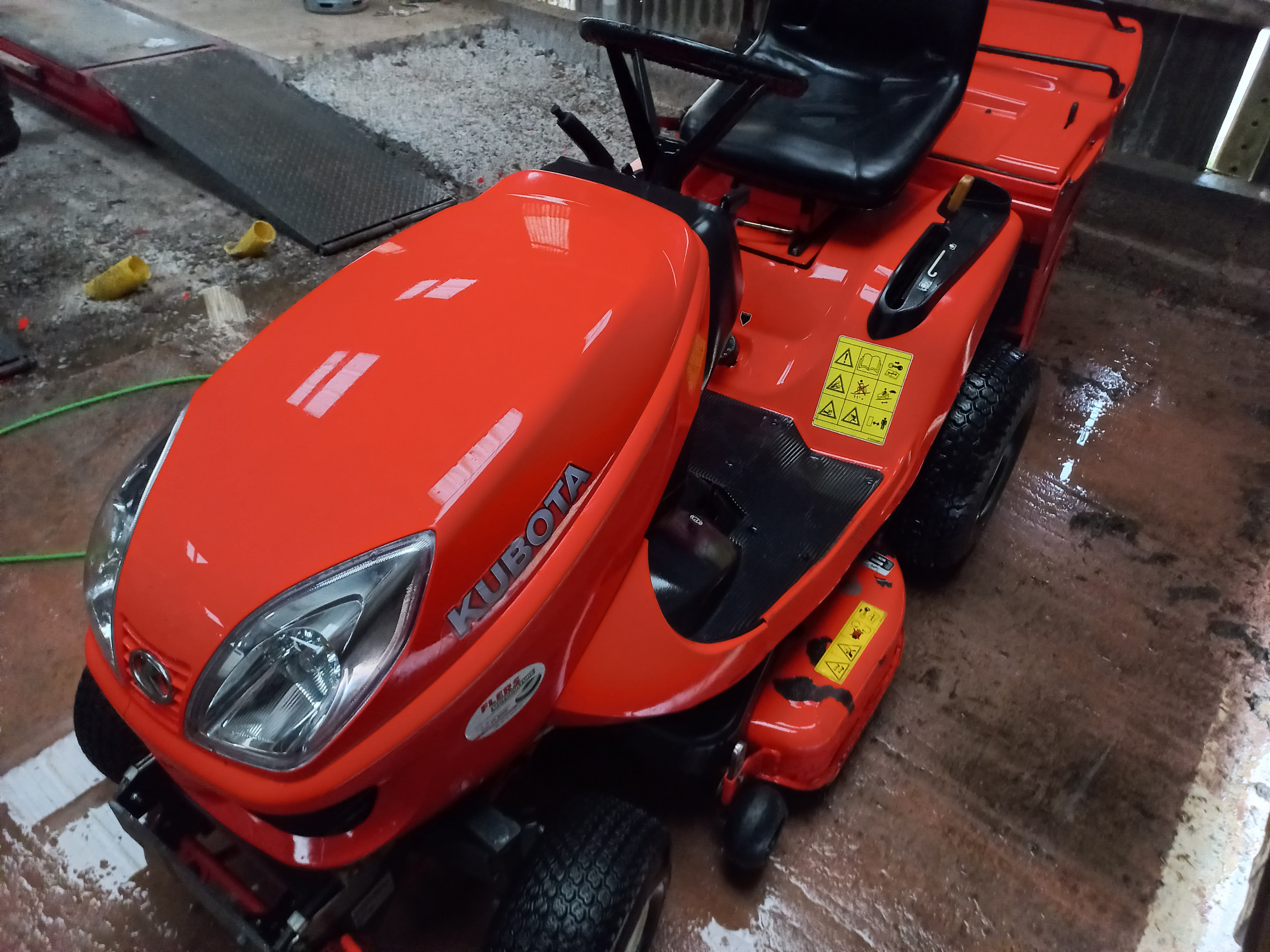 Location tracteur tondeuse 14 entre particuliers