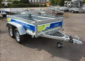 Location : remorque Location : remorque