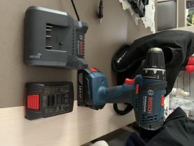 Location : visseuse Location : visseuse