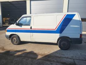 Location : fourgon Location : fourgon