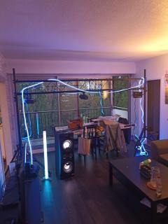 Location : enceinte Location : enceinte