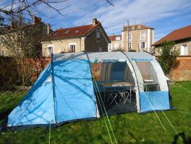 Location : tente Location : tente