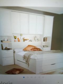 Service : montage de meubles Service : montage de meubles