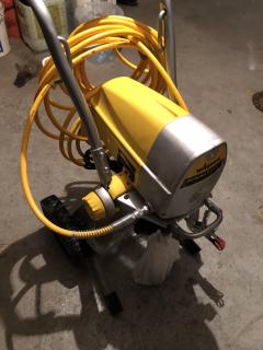 Location : pistolet a peinture Location : pistolet a peinture