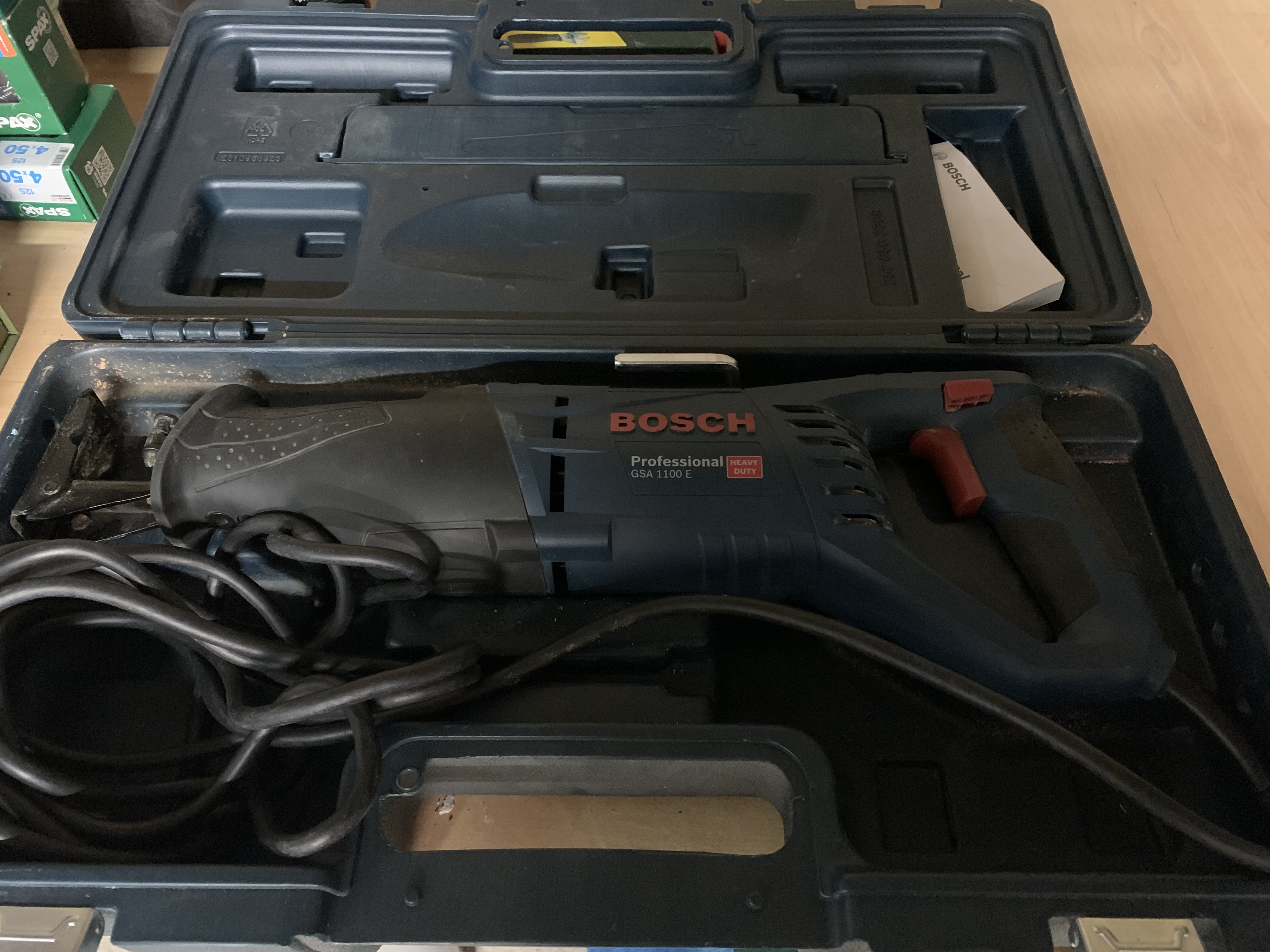 Location scie sabre 44 entre particuliers